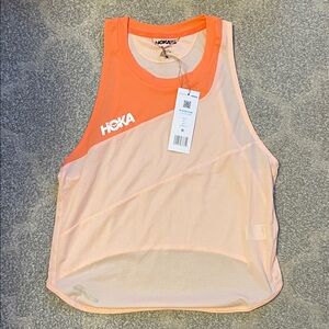 NWT Hoka Glide Tank - Size Small